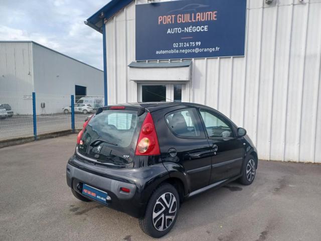 Peugeot 107 image 8