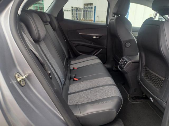 Peugeot 3008 image 1