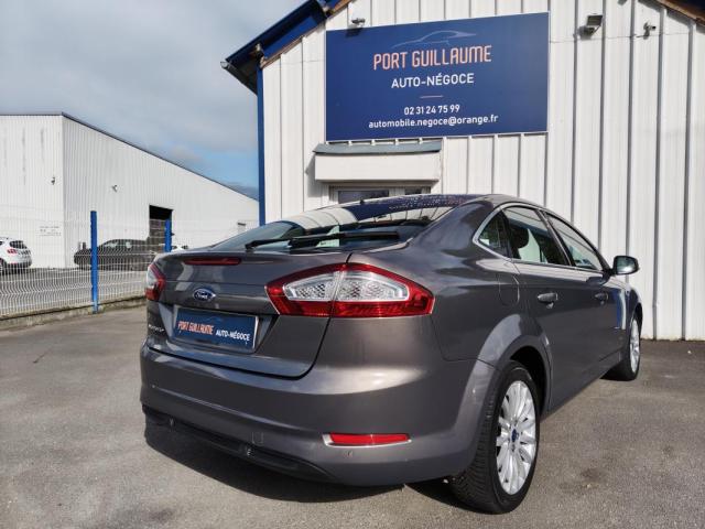 Ford Mondeo image 2