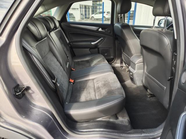 Ford Mondeo image 7