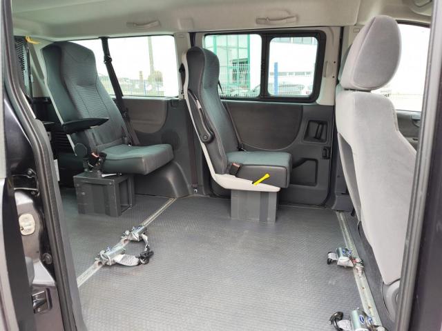 Citroen Jumpy image 9