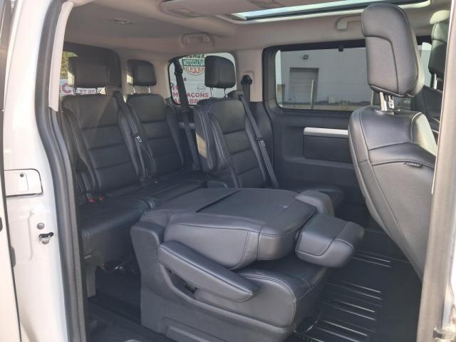 Opel Zafira Life image 1