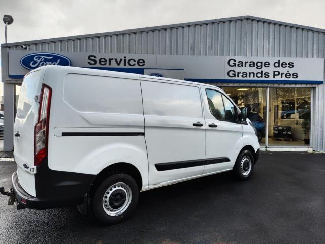 Ford Transit Custom image 3