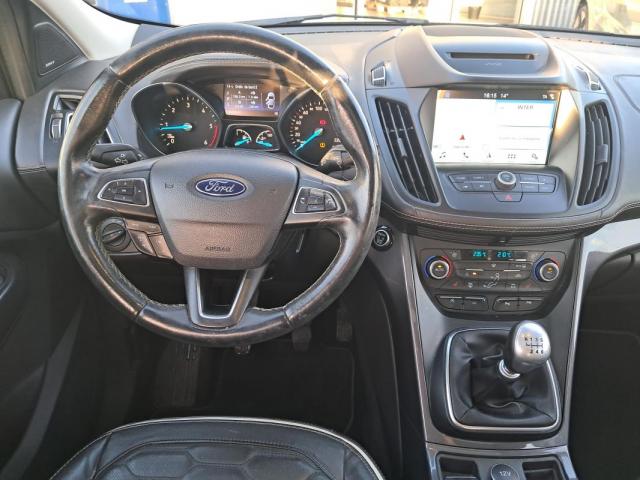 Ford Kuga image 1