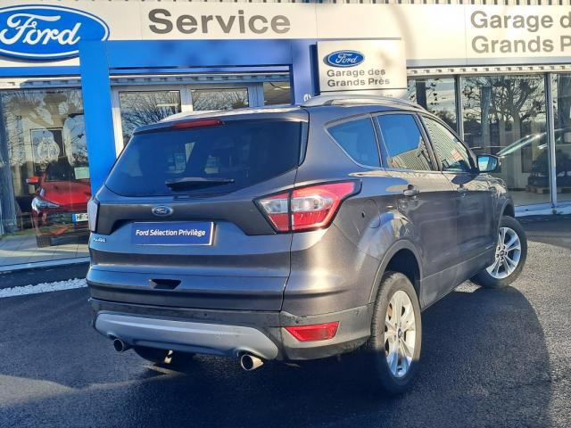 Ford Kuga image 6