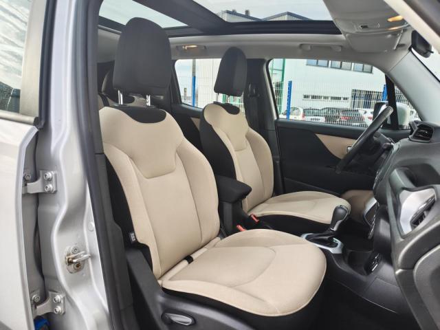 Jeep Renegade image 7