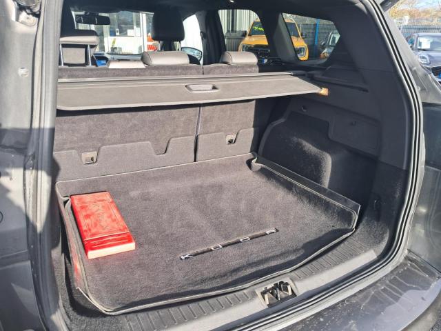 Ford Kuga image 7