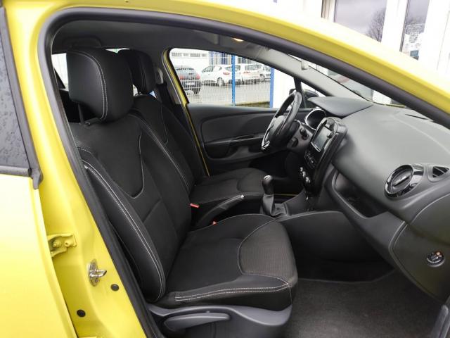 Renault Clio image 1