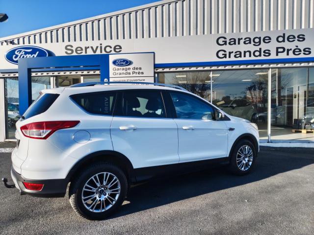 Ford Kuga image 8