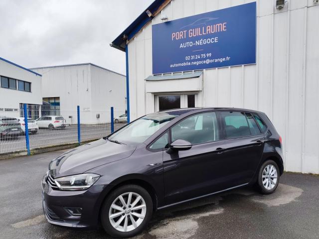Volkswagen Golf Sportsvan image 3