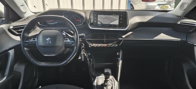 Peugeot 2008 image 9