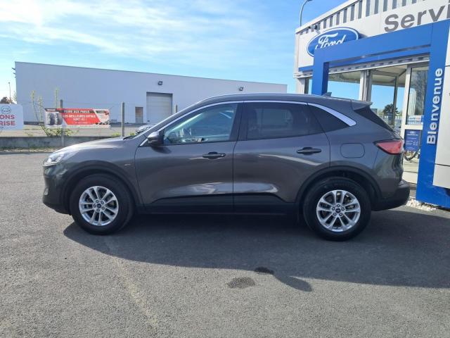 Ford Kuga image 3