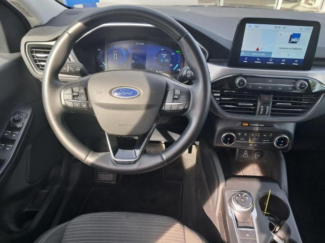 Ford Kuga image 1