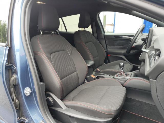 Ford Focus image 5