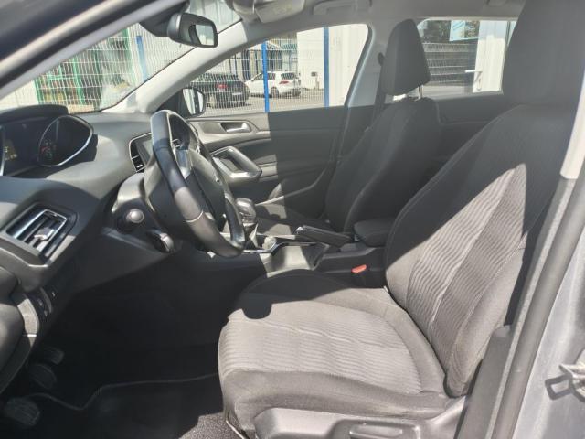 Peugeot 308 image 6