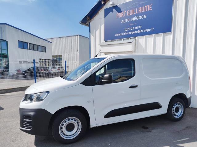 Peugeot Partner image 2