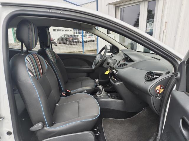 Renault Twingo image 9