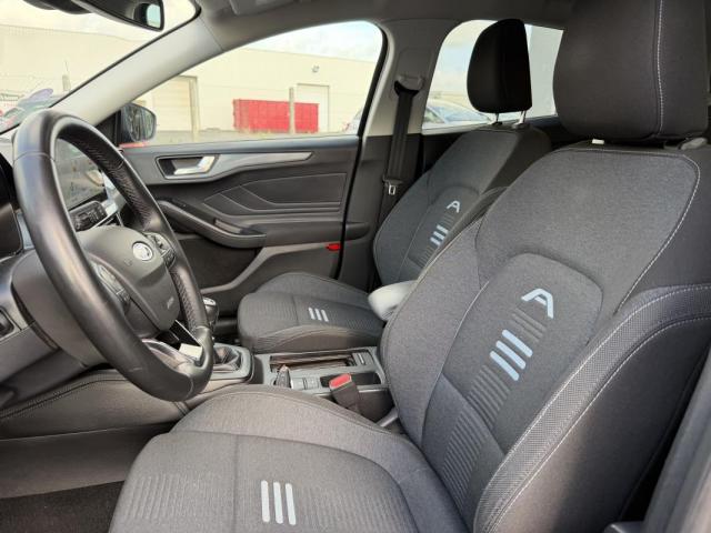 Ford Focus image 6