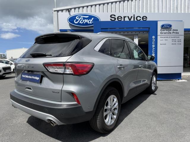Ford Kuga image 6