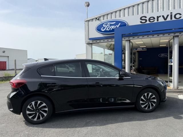 Ford Focus image 2