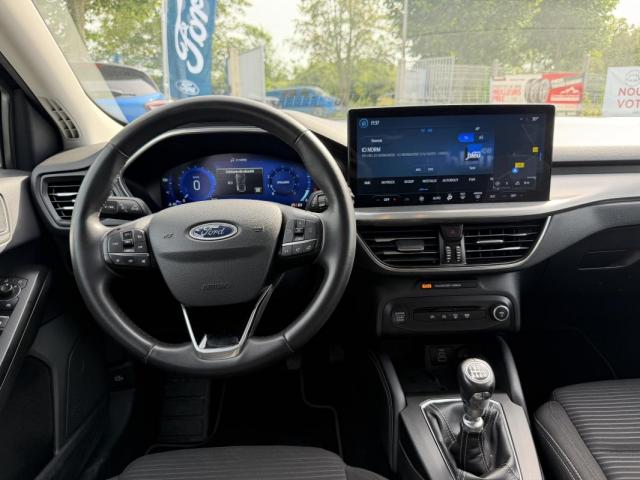 Ford Focus image 9