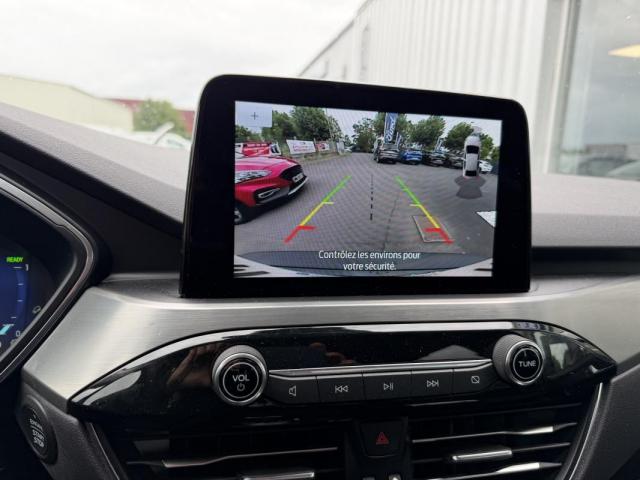 Ford Kuga image 4