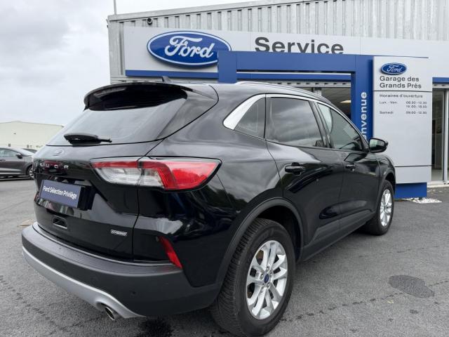 Ford Kuga image 8