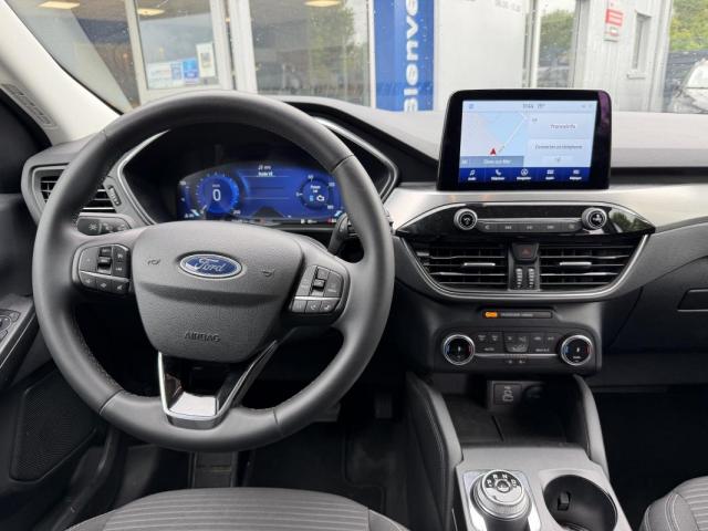 Ford Kuga image 5