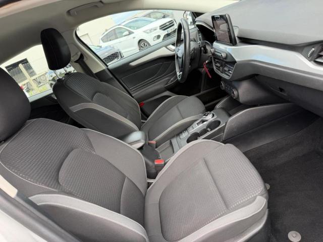 Ford Focus image 4