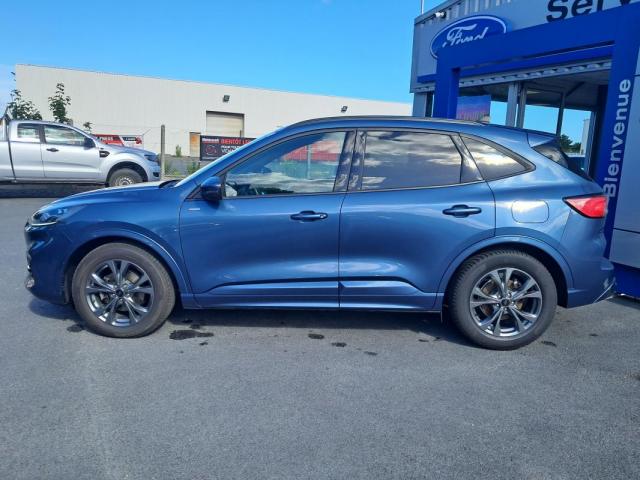 Ford Kuga image 1