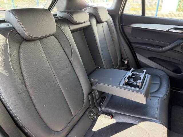 Bmw X1 image 2