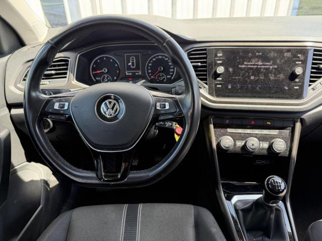 Volkswagen T-Roc image 4