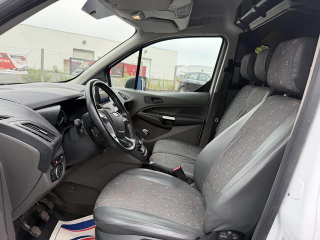 Ford Transit Courier image 1