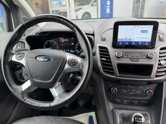 Ford Transit Courier image 2