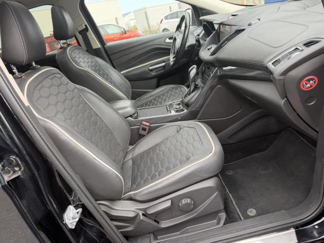 Ford Kuga image 3