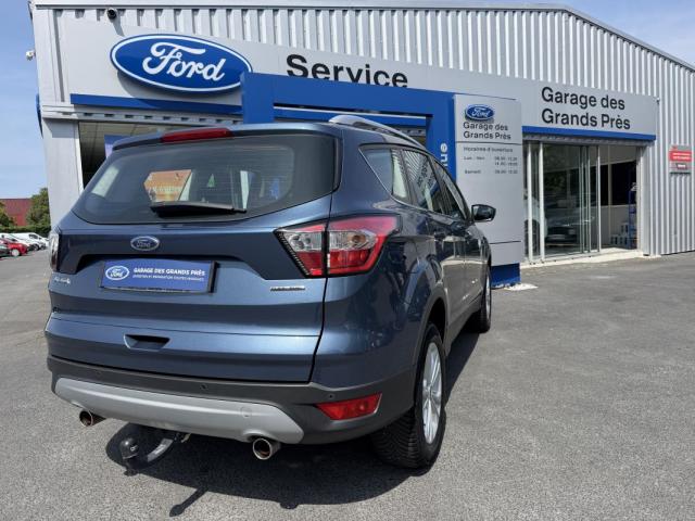 Ford Kuga image 6