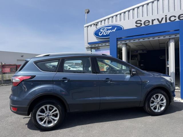 Ford Kuga image 8