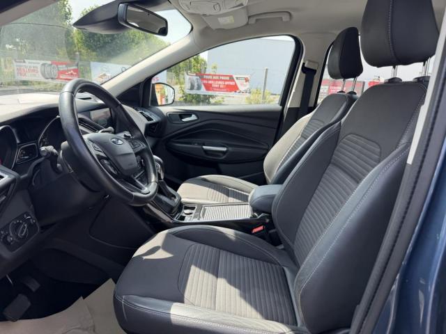Ford Kuga image 4