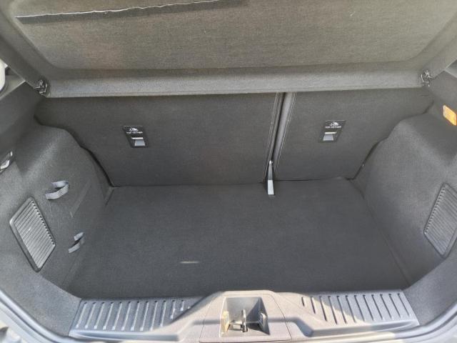 Ford Fiesta image 4