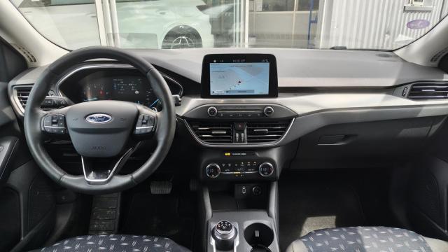 Ford Focus image 7