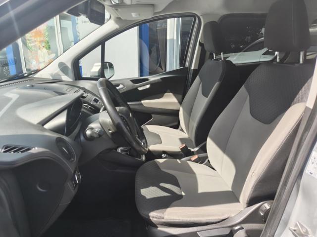 Ford Tourneo Connect image 1