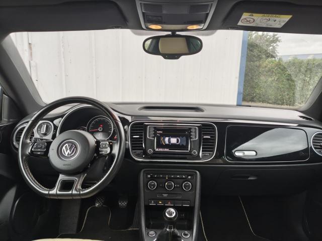 Volkswagen Beetle image 6
