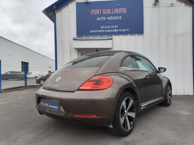 Volkswagen Beetle image 9