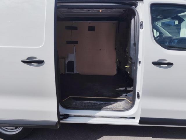 Citroen Jumpy image 6