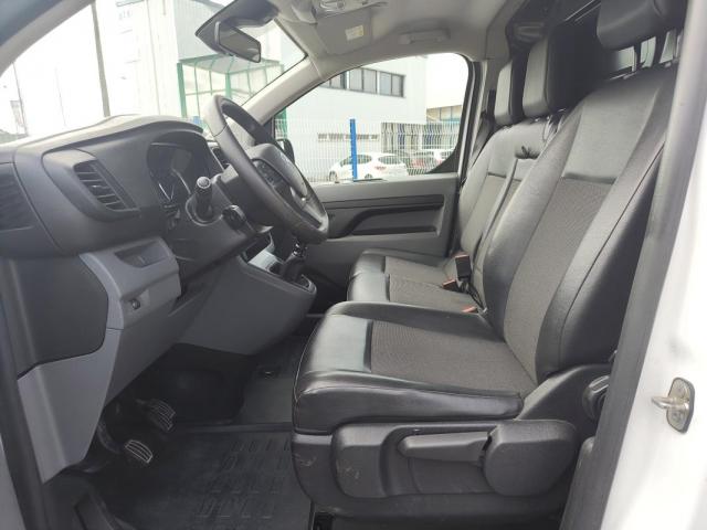 Citroen Jumpy image 3