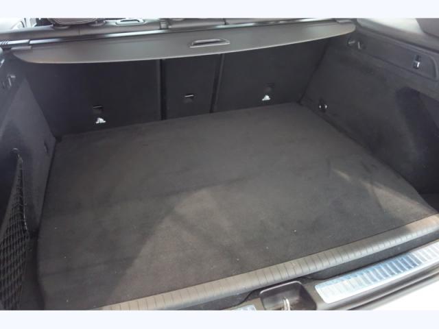 Mercedes Benz Glc image 2