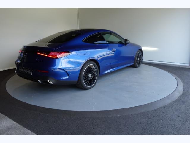 Mercedes Benz Cle image 8