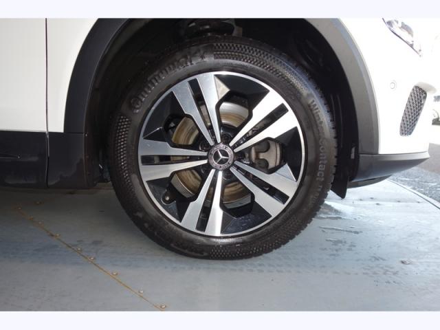 Mercedes Benz Glb image 8