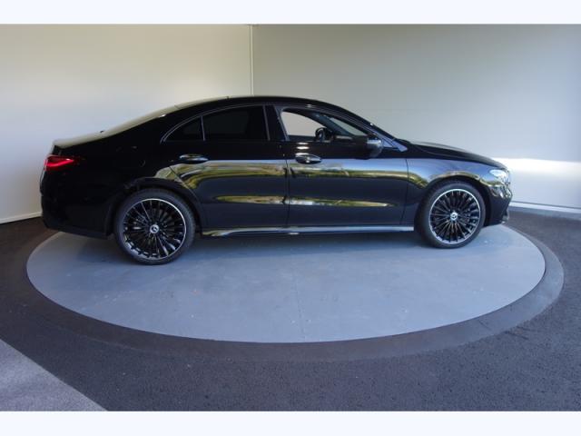Mercedes Benz Cla image 6