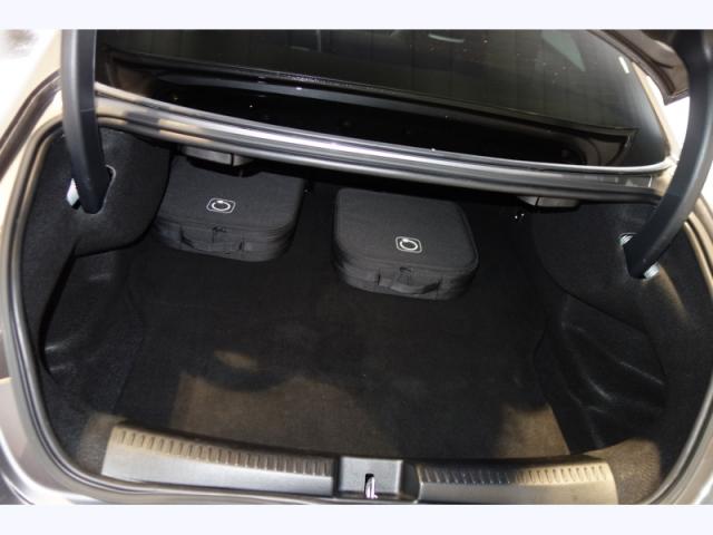 Mercedes Benz Cla image 1